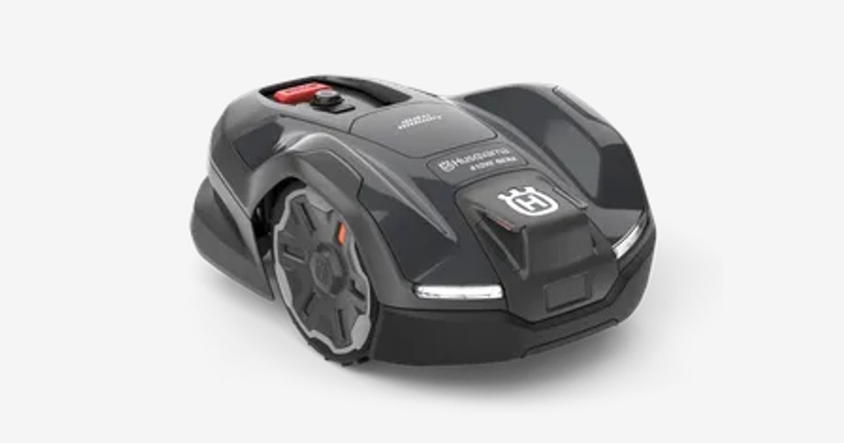 Imagen oficial del robot Automower 410XE NERA de Husqvarna.