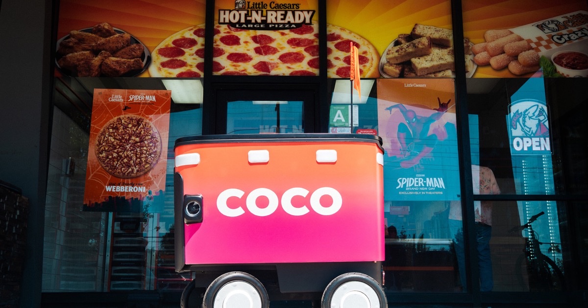 Little Caesars activa el reparto con robots Coco en tres ciudades