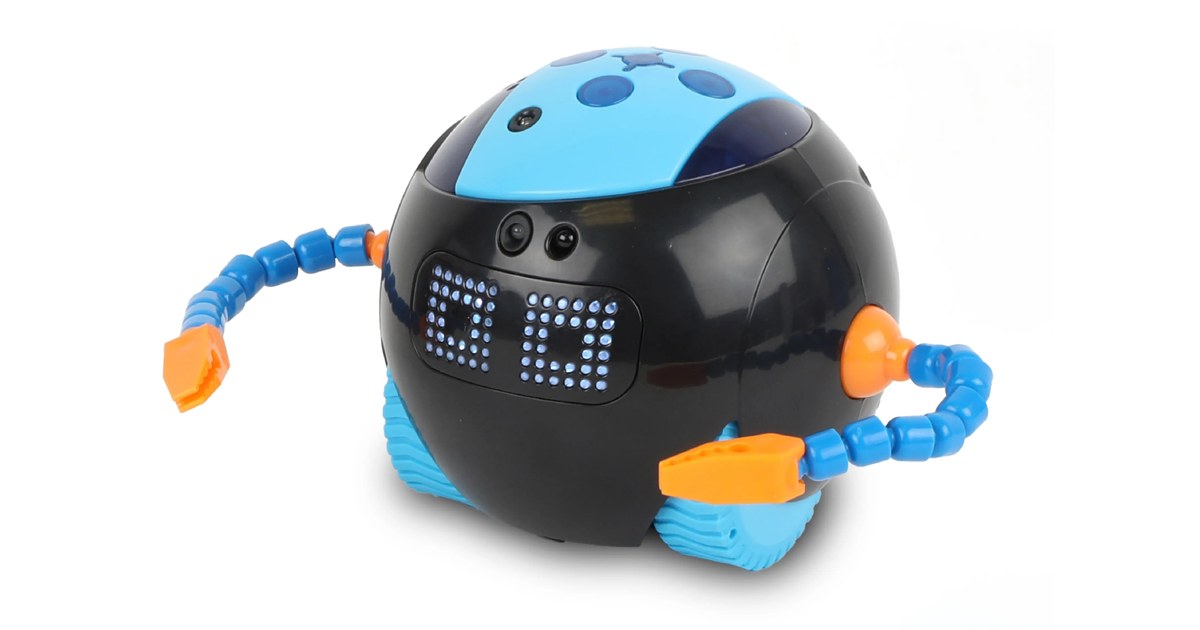 Imagen de producto de Cooper the STEM Robot completo, con pantalla frontal y brazos articulados, publicada por STEMfinity.
