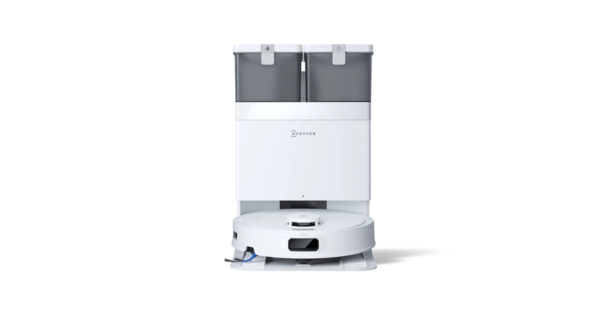 Render de DEEBOT N50 OMNI completo con su estación, publicado en la ficha de ECOVACS Japón.