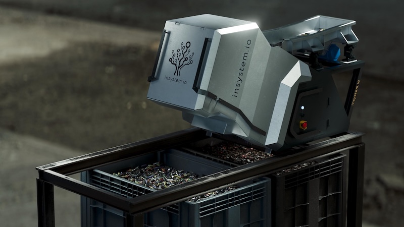 inSystem Gravity Sorter: IA en caída libre para sacar baterías de la basura