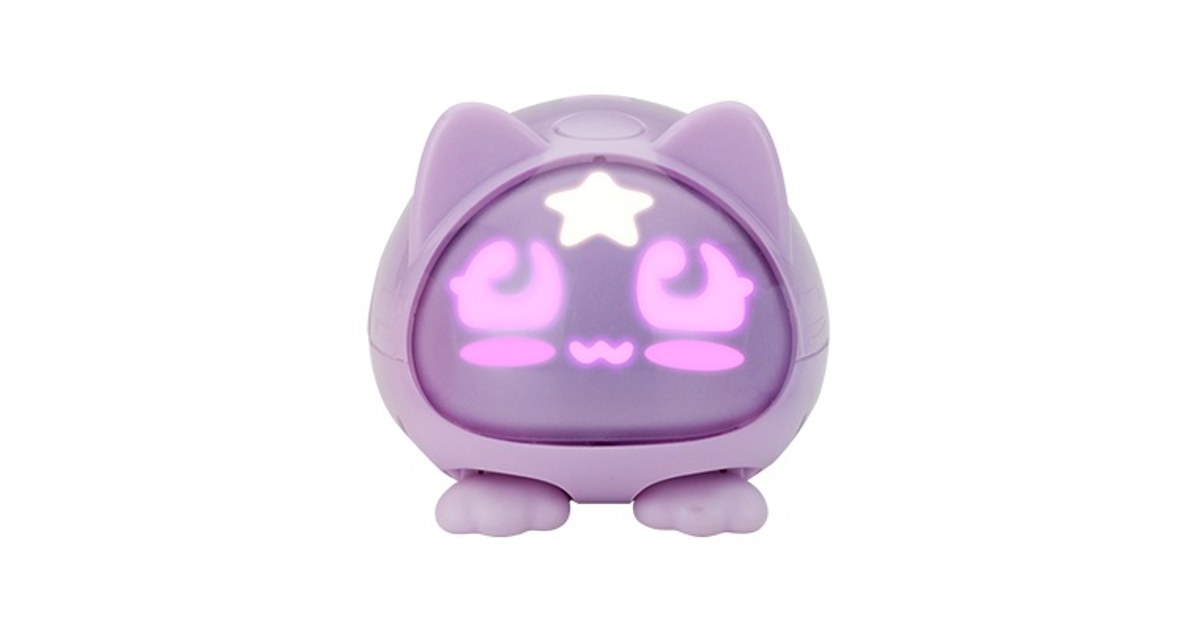 Render oficial de la variante gato de Micropets de la generación 2025, completo y con pantalla facial iluminada, sobre fondo blanco.