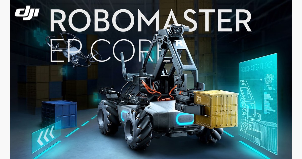 RoboMaster EP Core con brazo y pinza en la imagen del vídeo oficial de DJI.