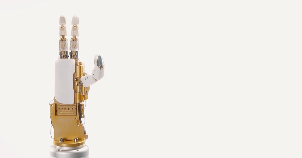 Tacta presenta TactaBot para automatizar el ensamblaje fino