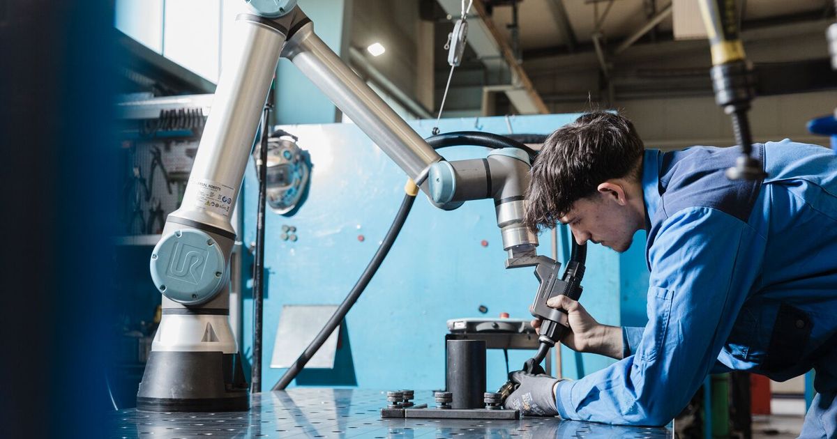 Teradyne Robotics demanda a Elite Robots en Alemania y lleva la guerra del software industrial al terreno judicial