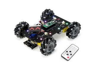 Fotografía oficial del Freenove Mecanum Wheel Car con ruedas negras de rodillos y mando infrarrojo.
