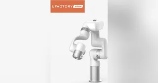 Render oficial del UFACTORY xArm 6 blanco y gris de la ficha de su tienda.