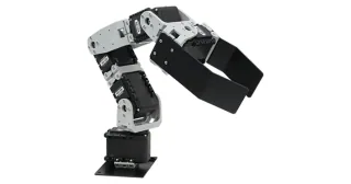 Fotografía oficial del robot CRANE+ V2 de RT Corporation.