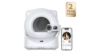 PETKIT Purobot Ultra blanco con cámara frontal y pantalla de la aplicación.