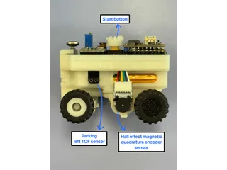 Fotografía del equipo ANTi de su coche robot completo en miniatura, con chasis claro y anotaciones sobre los sensores.