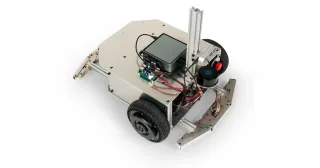 Fotografía oficial del robot Megarover F120A de Vstone.