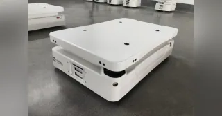 Imagen documentada de IR-R300 en el directorio Robots de ROS.