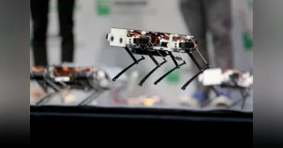 Fotografía de Stanford Pupper v1 publicada por Stanford Student Robotics.