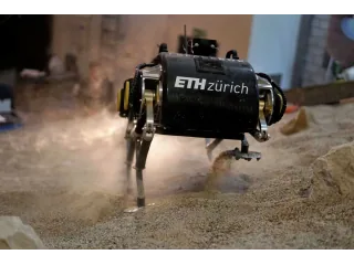 Fotografía de SpaceBok publicada por ETH Zurich Robotic Systems Lab.