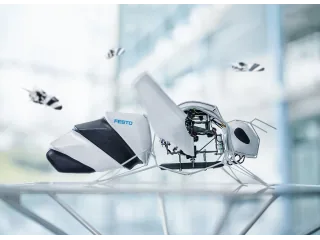 Imagen oficial del demostrador BionicBee publicada por Festo.