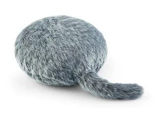 Cojín Qoobo de color gris con su cola robótica extendida