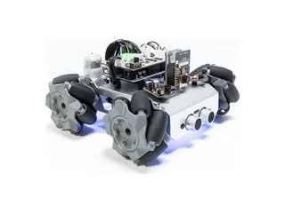 Robot Zeus Car de SunFounder con cuatro ruedas Mecanum, cámara y electrónica visible sobre chasis metálico