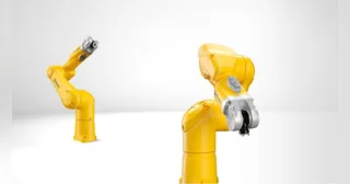 Imagen oficial de la gama Stäubli TX2-60 con los brazos estándar y largo.