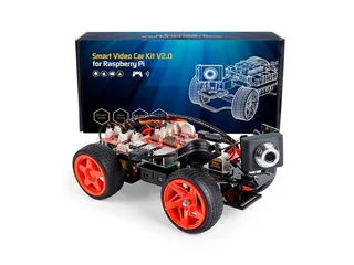 Imagen oficial del SunFounder PiCar-V con cámara USB y caja del kit.