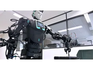 RoBee, de Oversonic Robotics