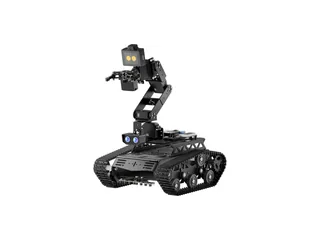 Tankbot negro de orugas con brazo articulado y pinza