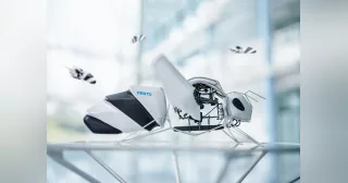 Imagen oficial del demostrador BionicBee publicada por Festo.