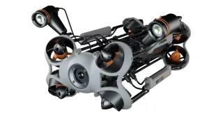 Render oficial de Chasing M2 PRO MAX con las luces externas desplegadas.