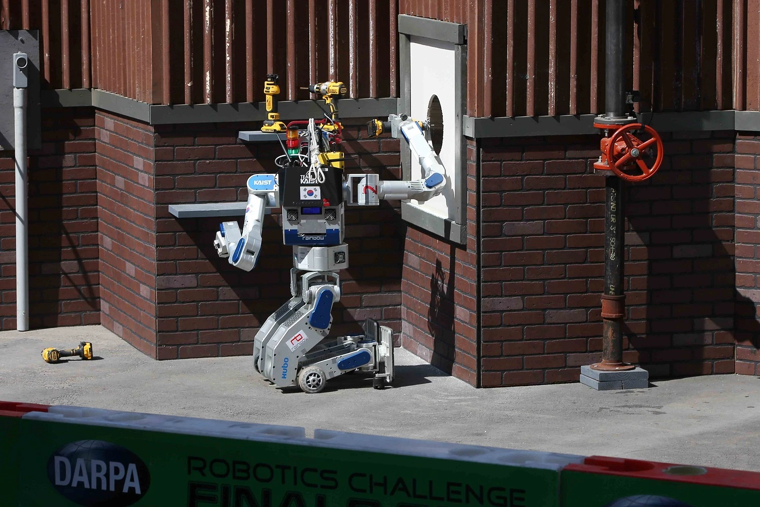 DRC-HUBO+ de KAIST / Rainbow Robotics